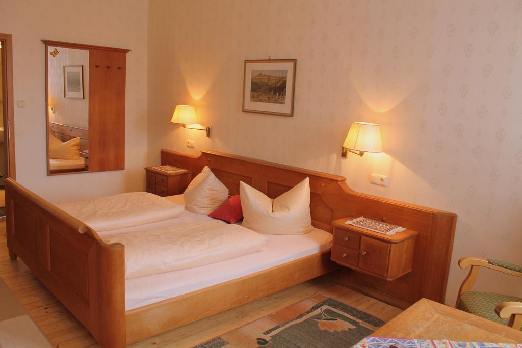 Schwarzes Lamm Hotel Rothenburg ob der Tauber Luaran gambar