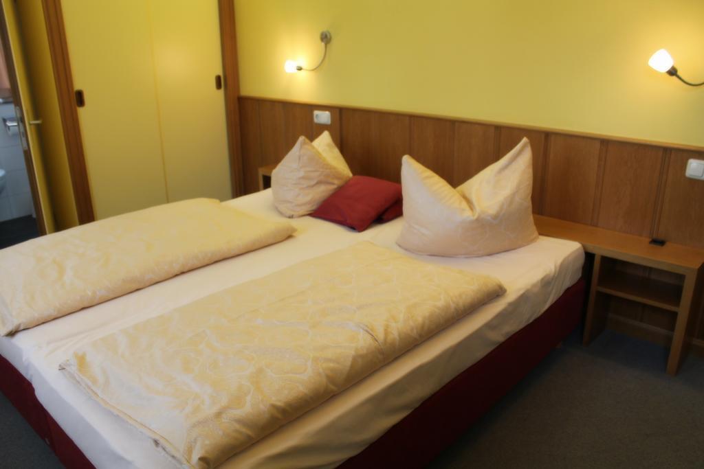 Schwarzes Lamm Hotel Rothenburg ob der Tauber Luaran gambar